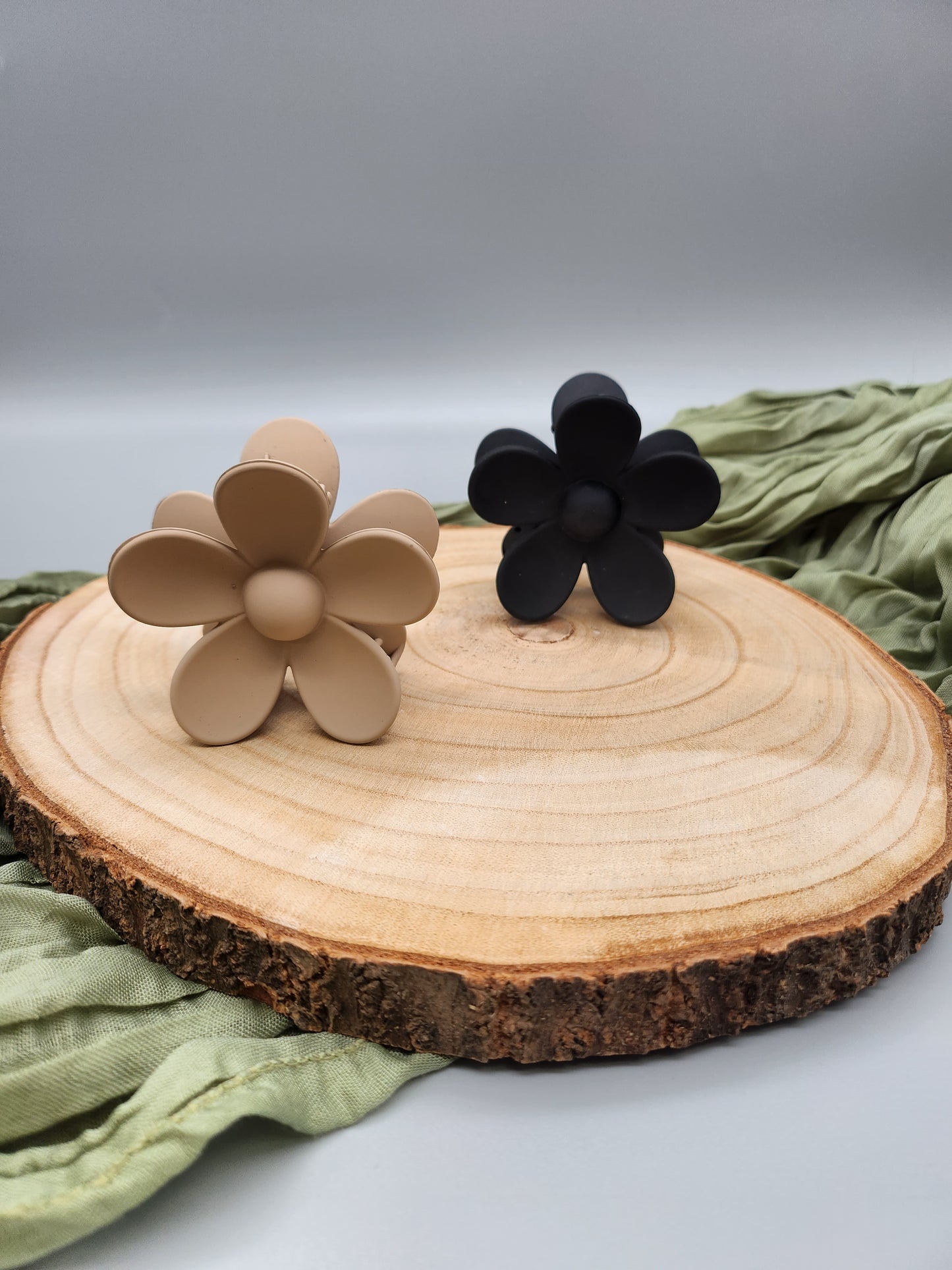 HAARKLAMMER I BLUME I VON JENMADE