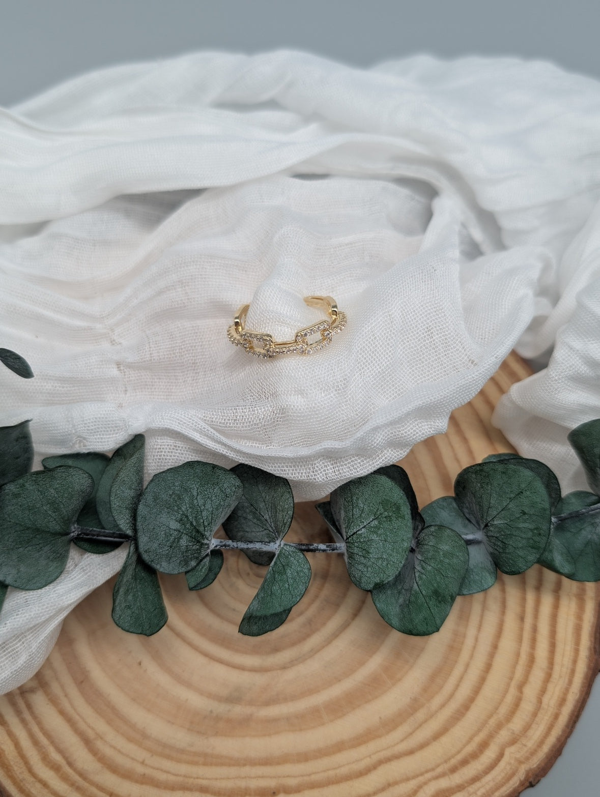GLEAM RING