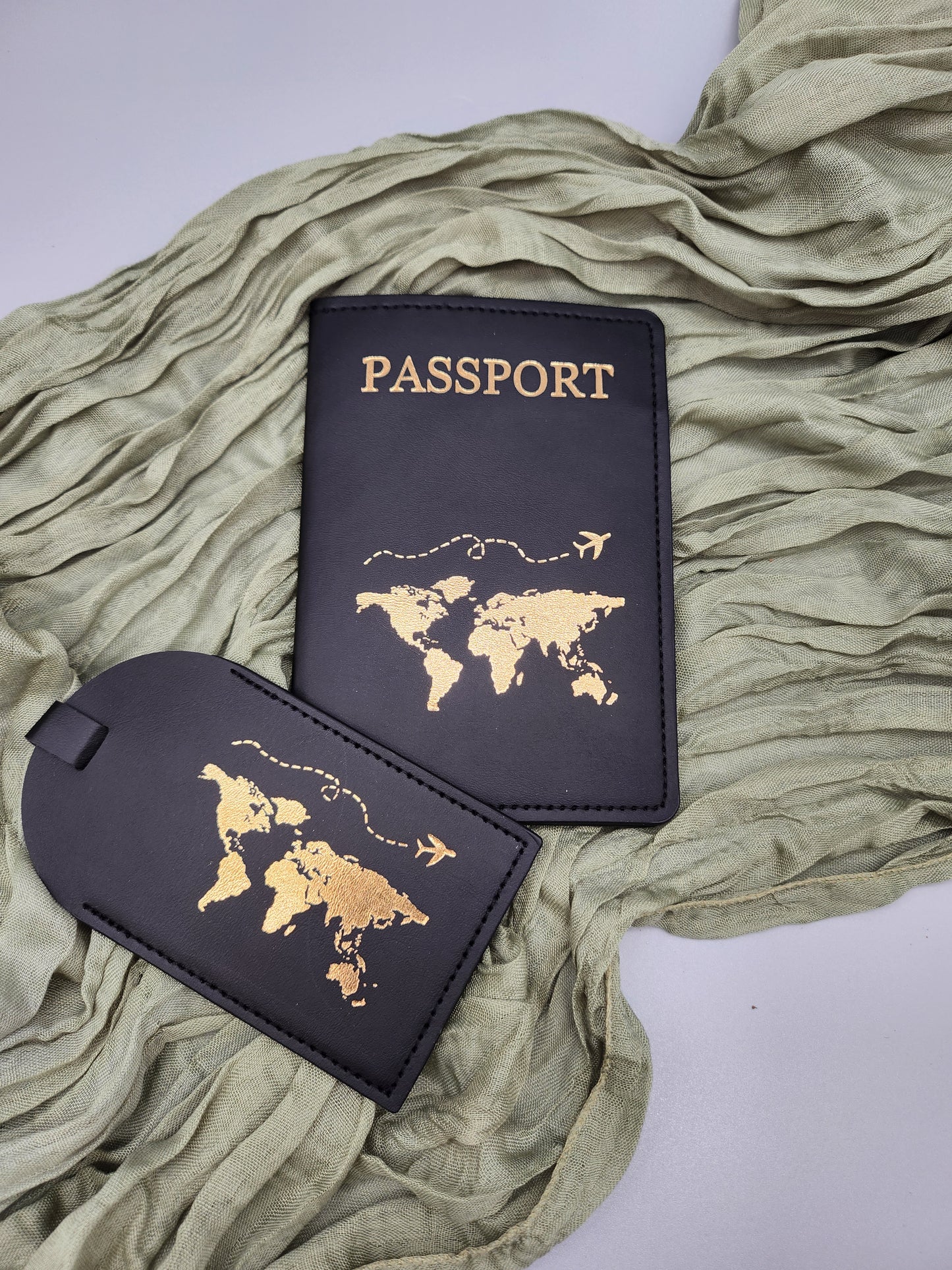 REISEPASSHÜLLE + KOFFERANHÄNGER PERSONALISIERTE INITIALEN