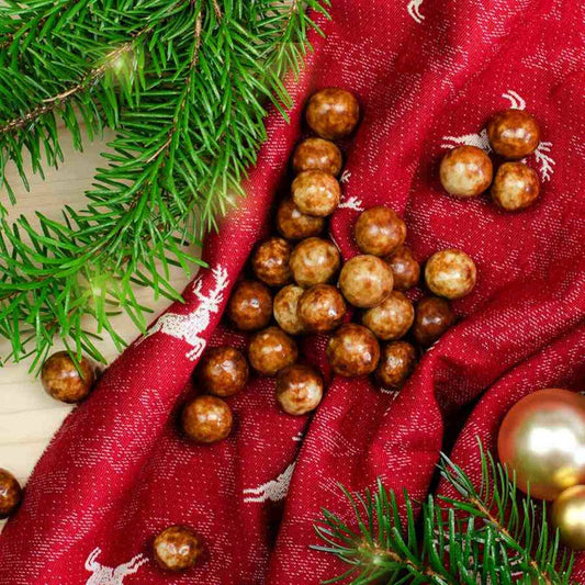 ANHÄNGER NIKOLAUS I SCHOKOLADENKEKSKUGELN MIT SPEKULATIUS