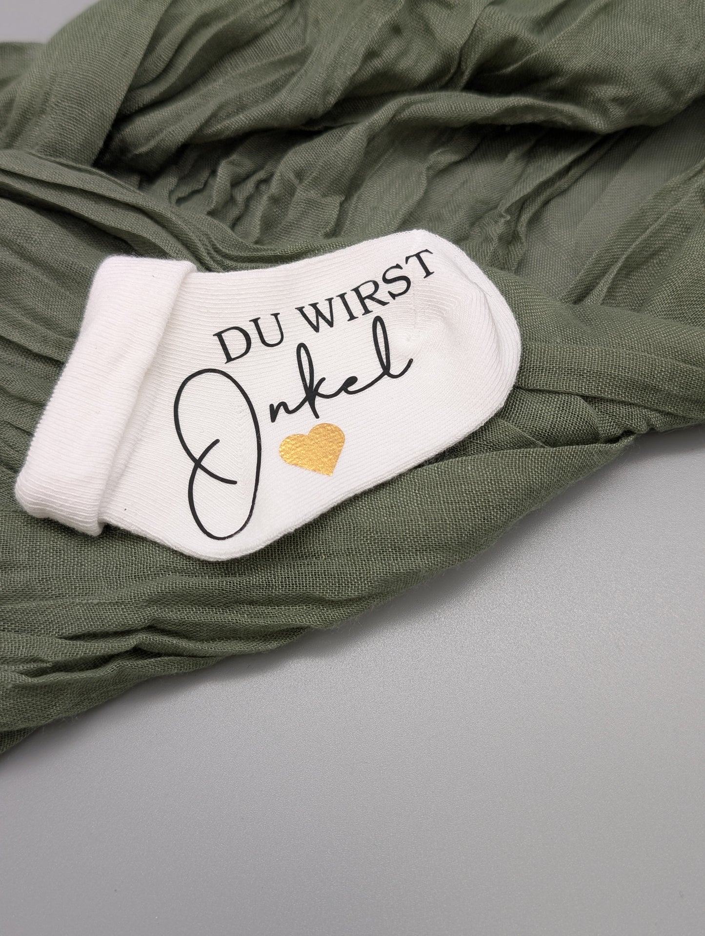 SCHWANGERSCHAFTSVERKÜNDUNG I BABYSOCKEN