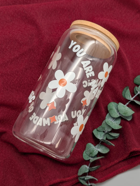 TRINKGLAS I GLASBECHER I MIT DECKEL UND STROHHALM I YOU ARE MADE OF MAGIC
