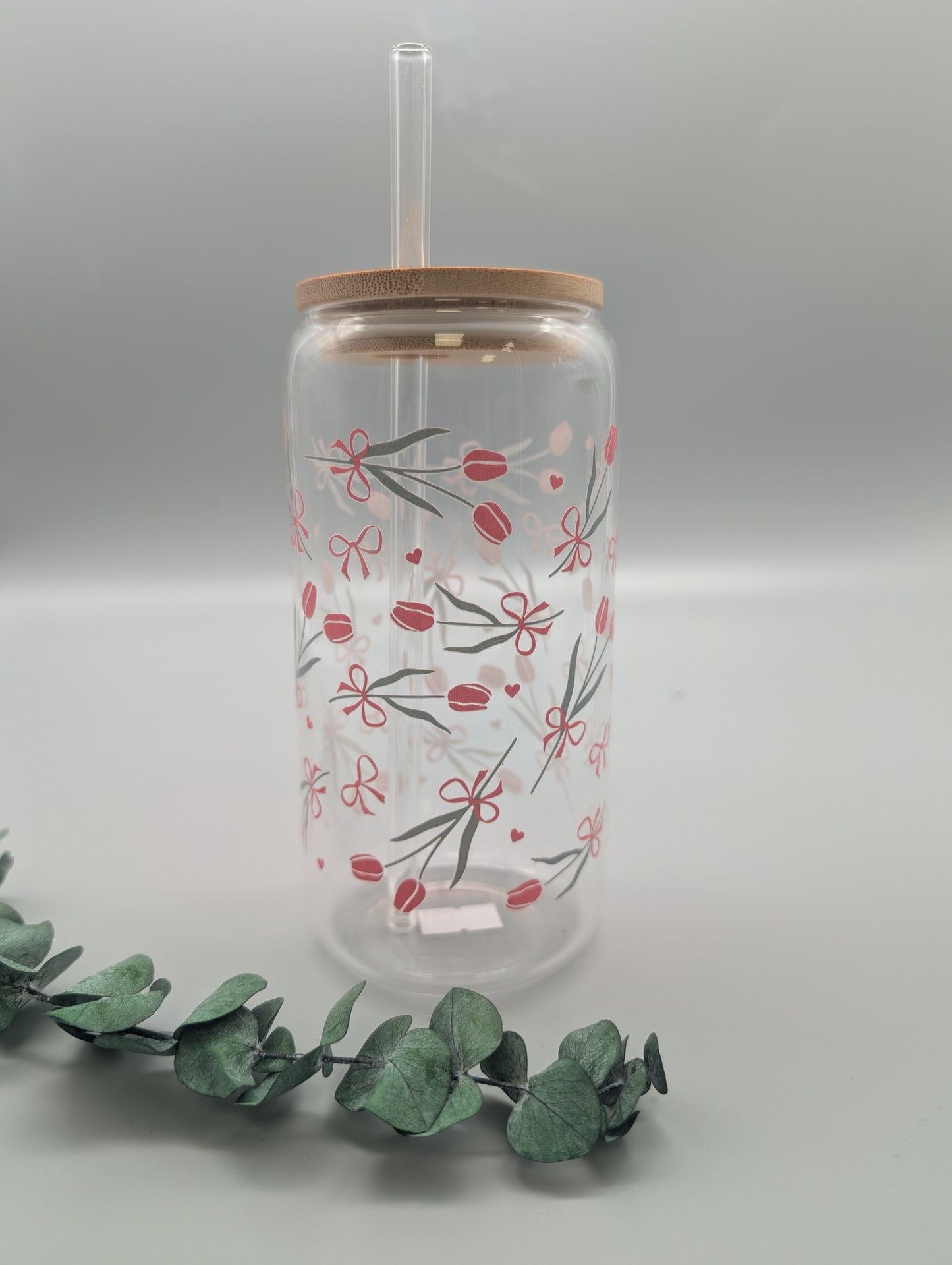 TRINKGLAS I GLASBECHER I MIT DECKEL UND STROHHALM I TULPEN