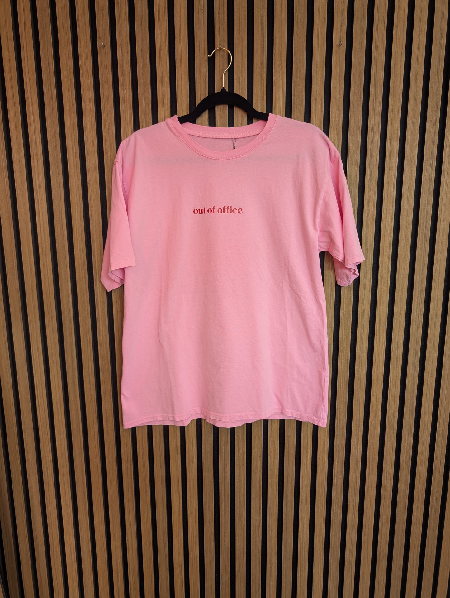 T-SHIRT OUT OF OFFICE I EINHEITSGRÖßE