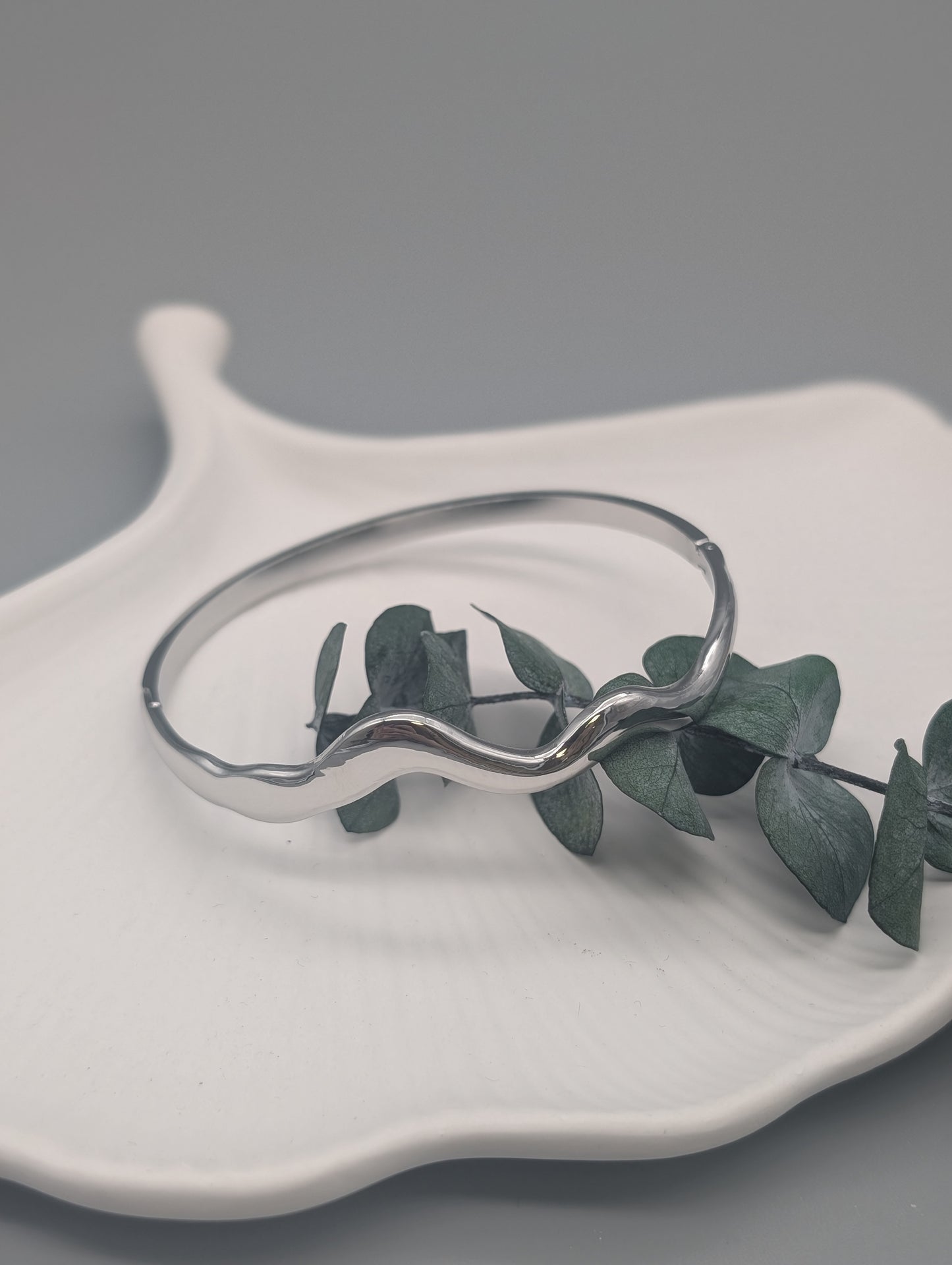 WELLENARMBAND I GOLD UND SILBER