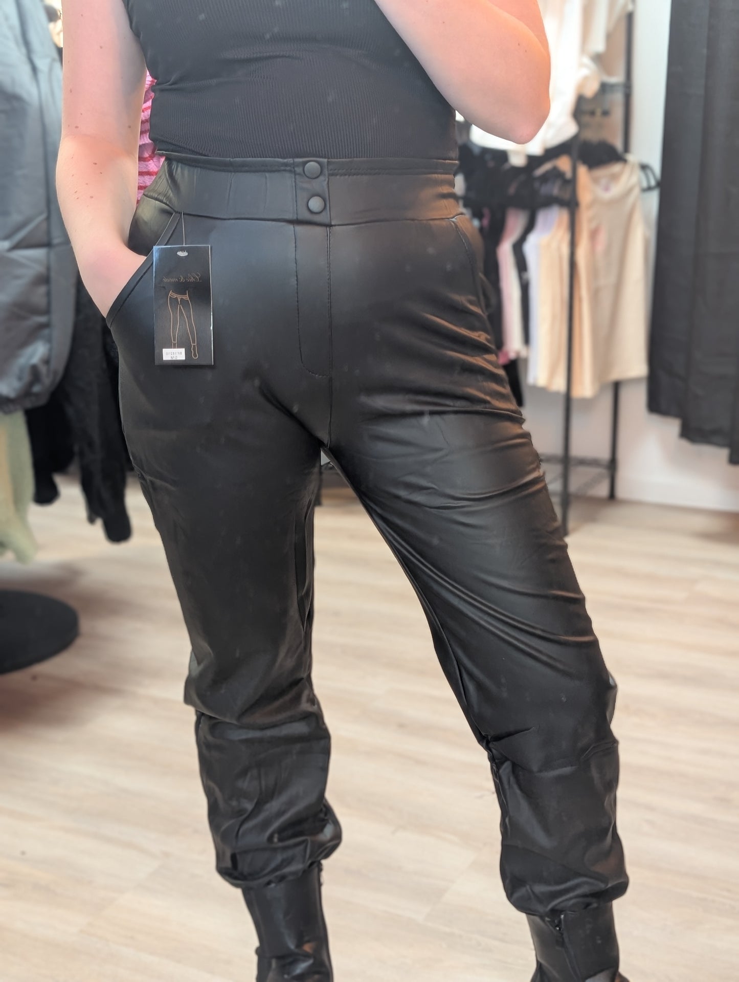 LEDERHOSE "JOGGER"