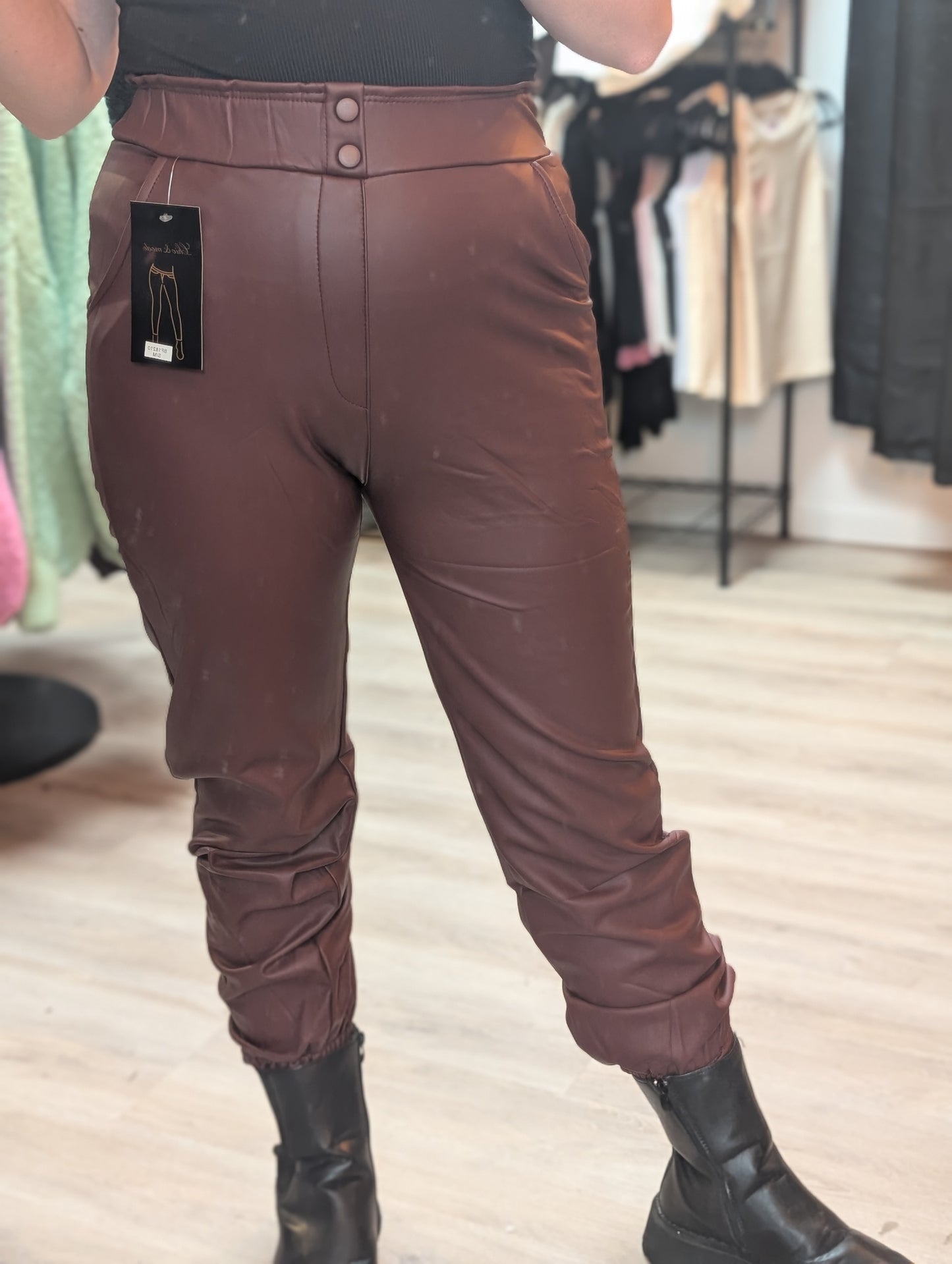 LEDERHOSE "JOGGER"