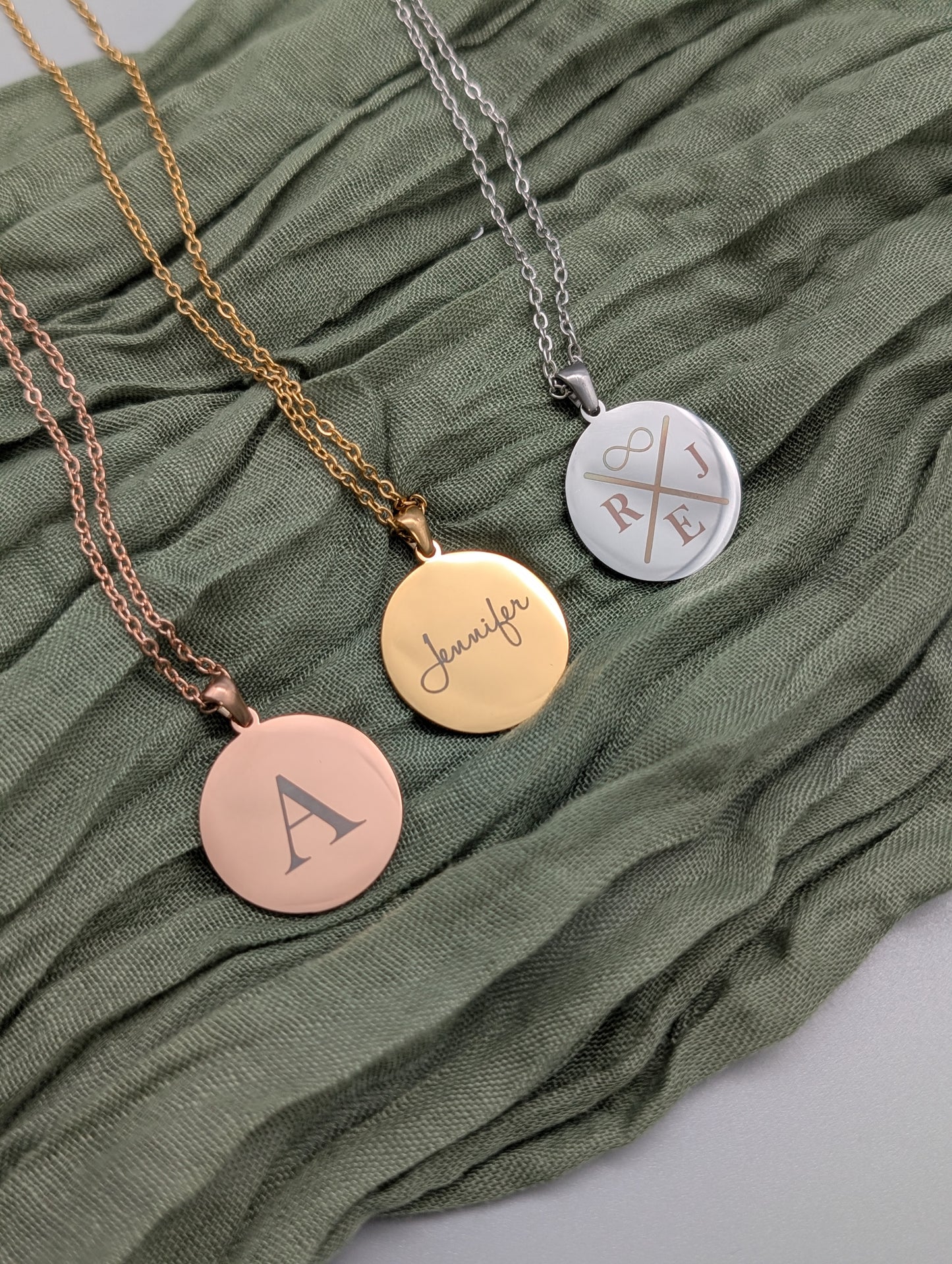 HALSKETTE I RUND I PERSONALISIERT